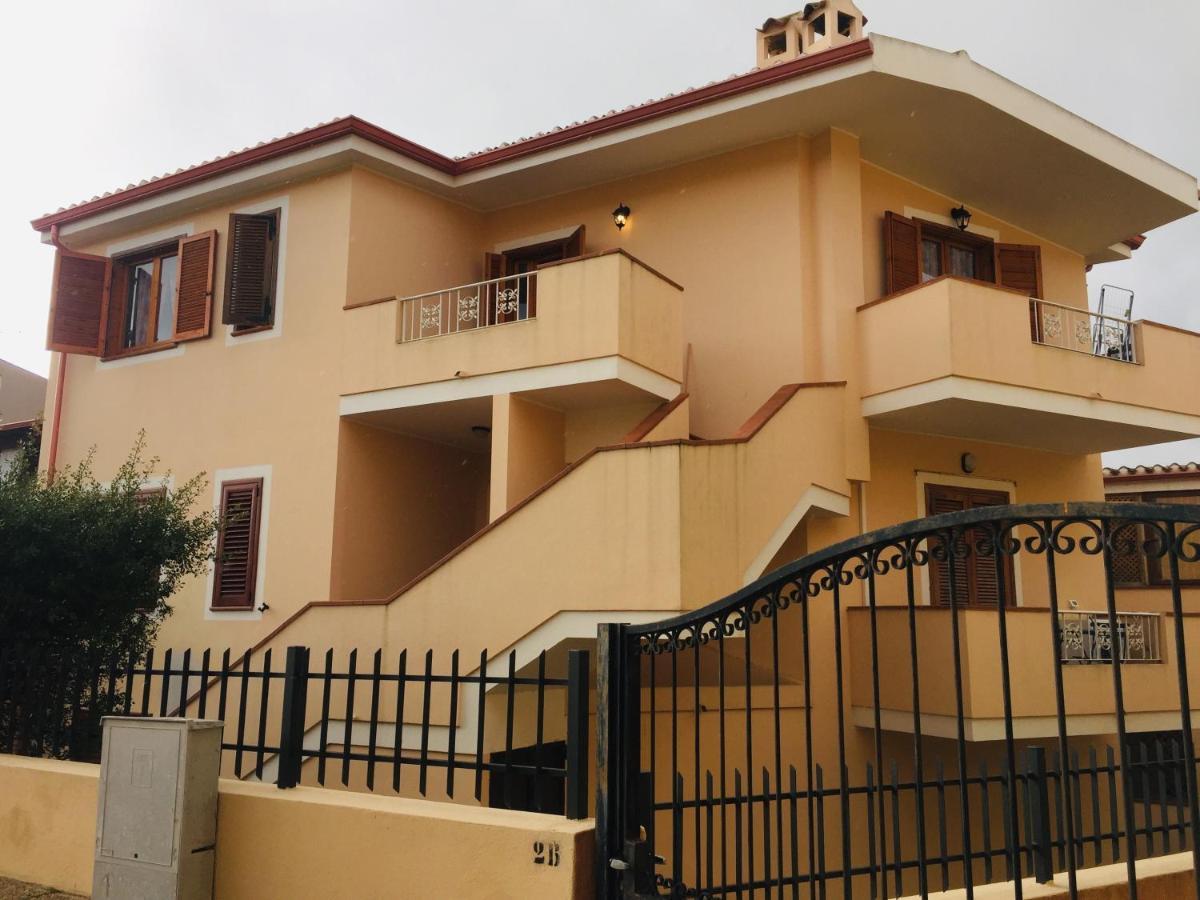 Domo Mea Apartment Villasimius Exterior photo